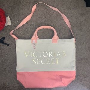 Victoria’s Secret travel/ tote bag